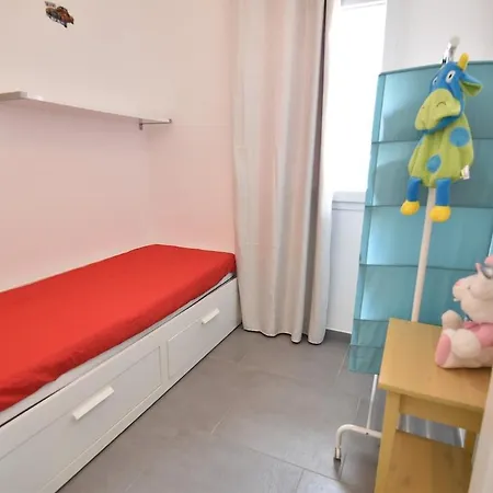 Casa Del Mar Santa Apartment